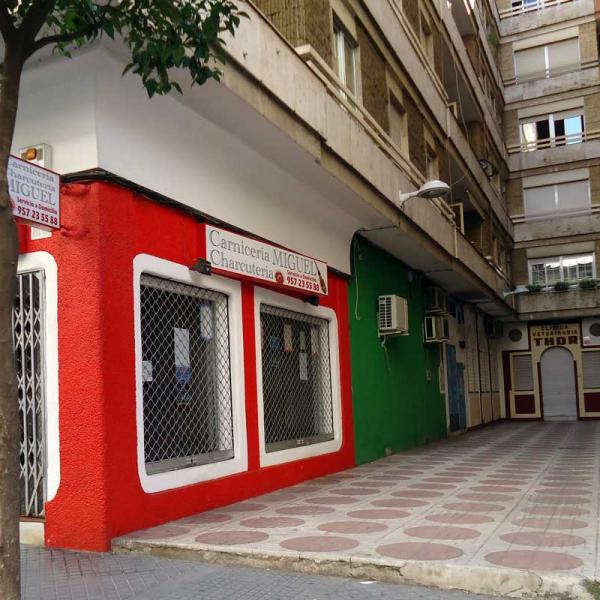 Local C/ Damasco 19 esquina (ref.16)